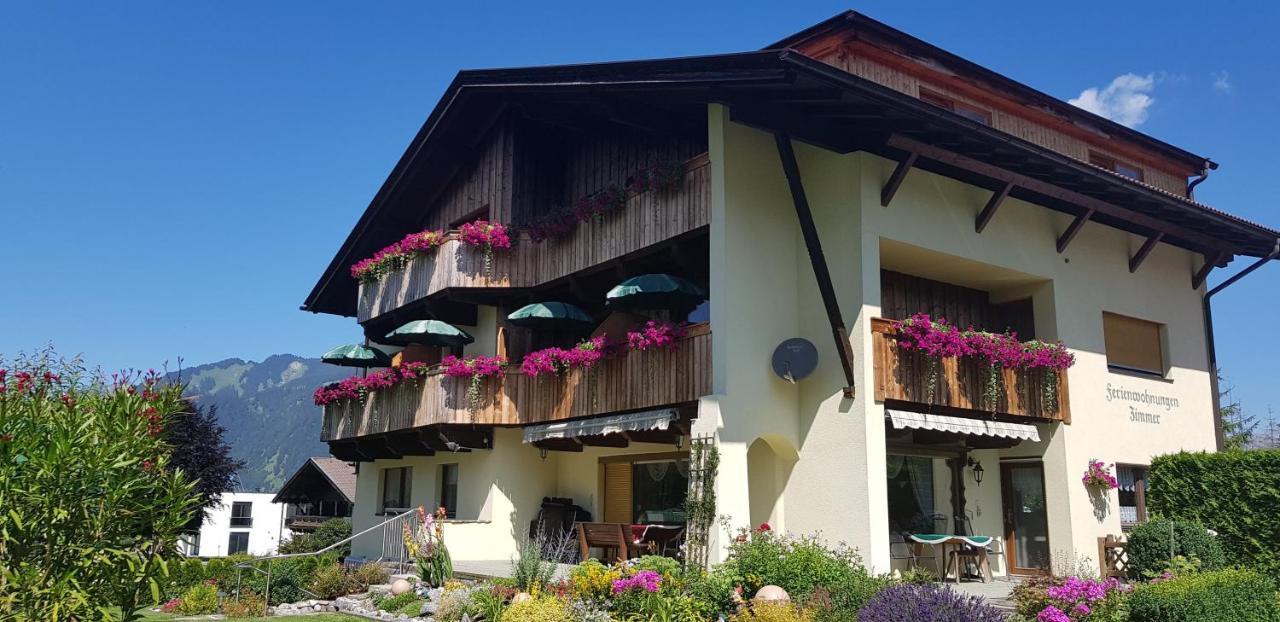 Gaestehaus Schoeneweiss Ehrwald Kültér fotó